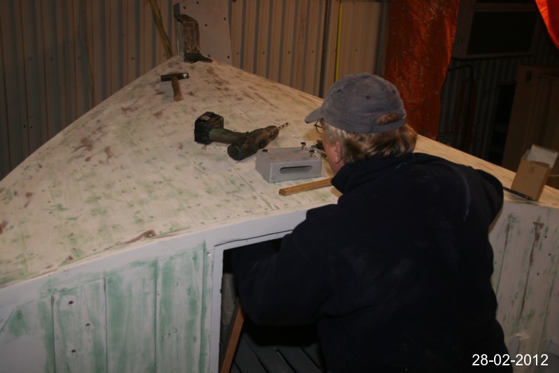 Februari 2012