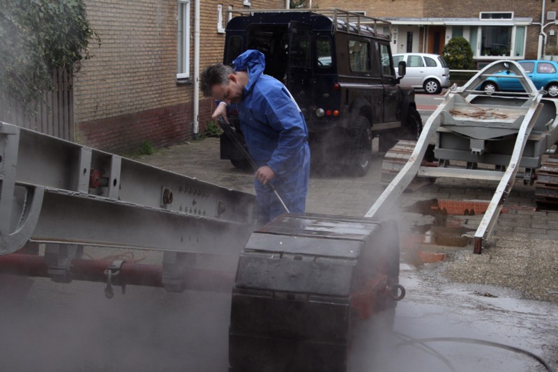 Februari 2013